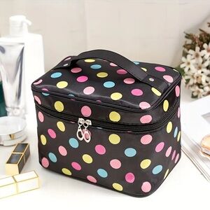 New Polka Dot Large Capacity Makeup Bag